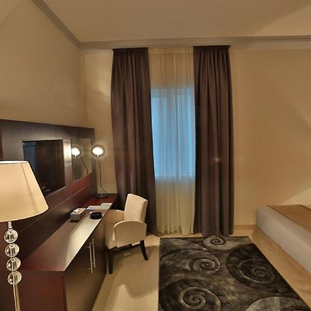 אבו דאבי Tower Hotel Apartments מראה חיצוני תמונה