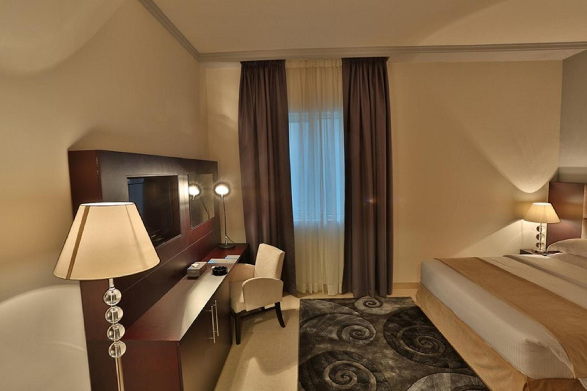 אבו דאבי Tower Hotel Apartments מראה חיצוני תמונה