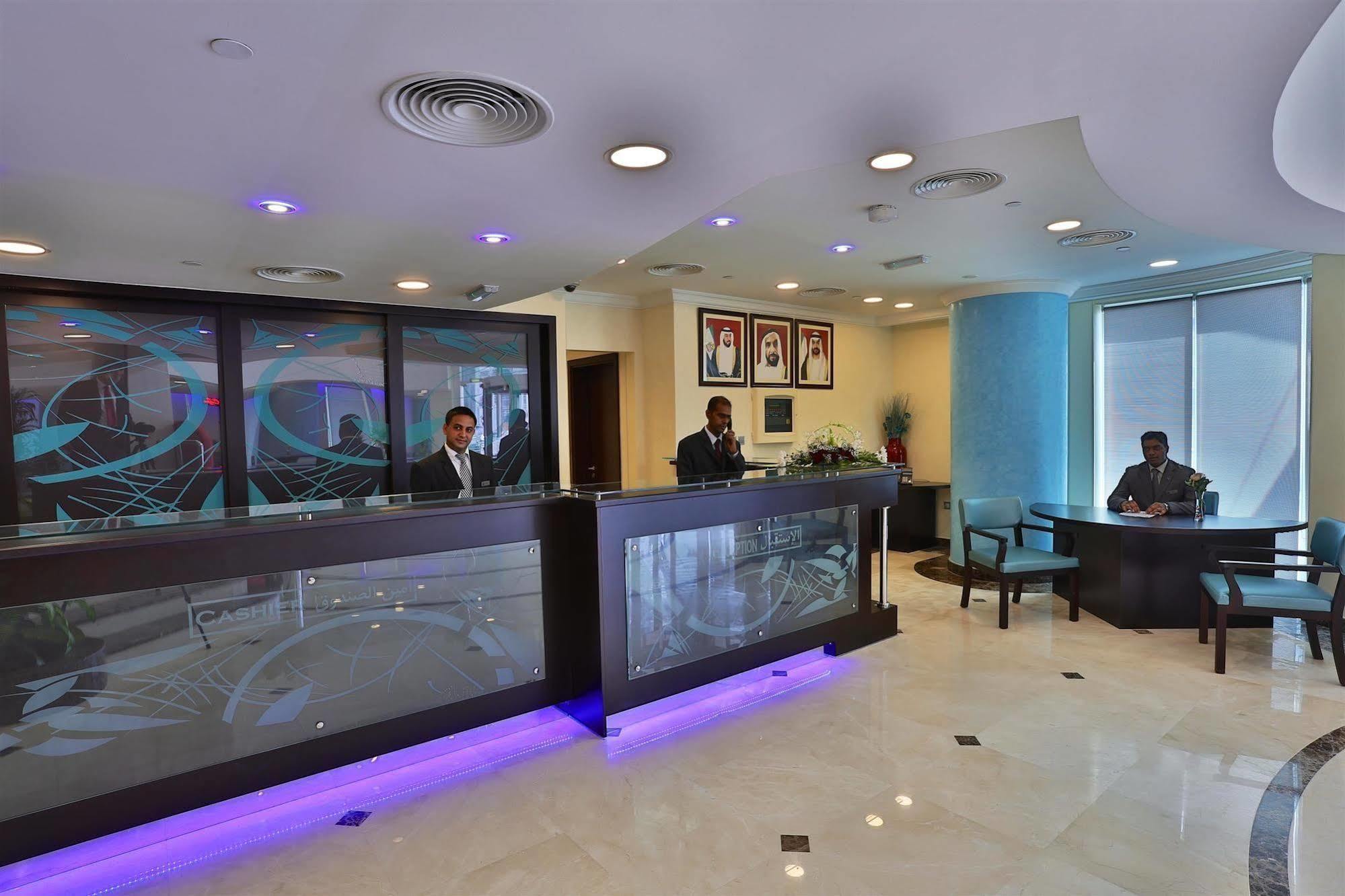 אבו דאבי Tower Hotel Apartments מראה חיצוני תמונה
