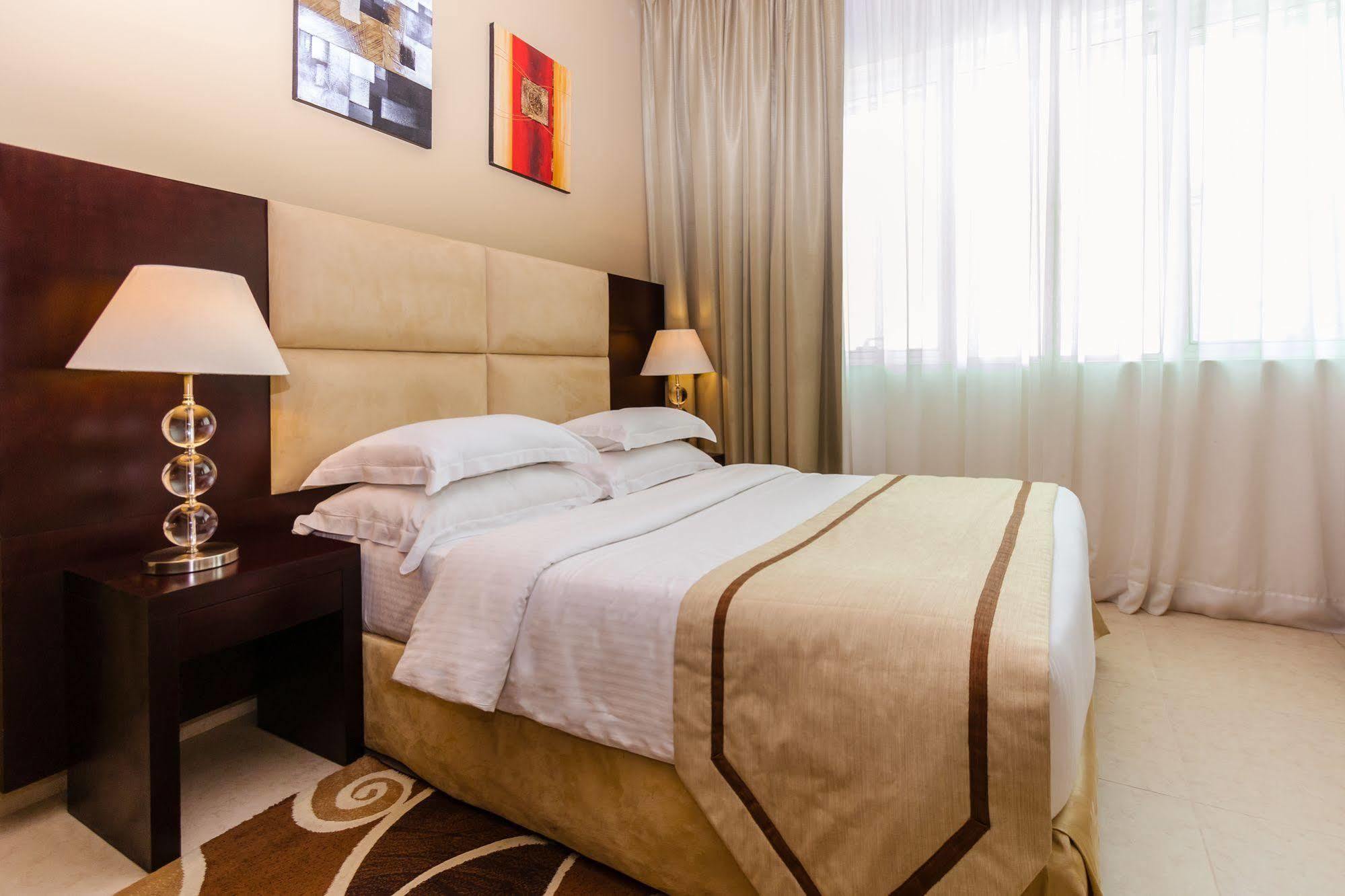 אבו דאבי Tower Hotel Apartments מראה חיצוני תמונה