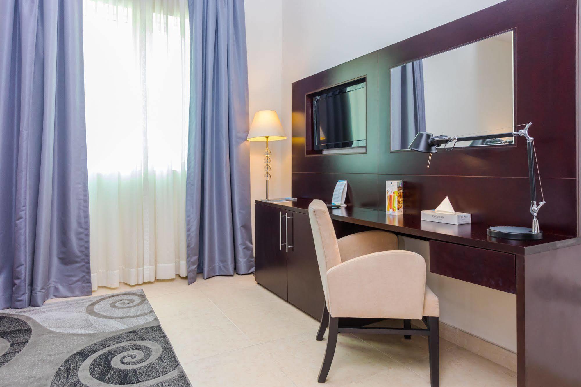אבו דאבי Tower Hotel Apartments מראה חיצוני תמונה