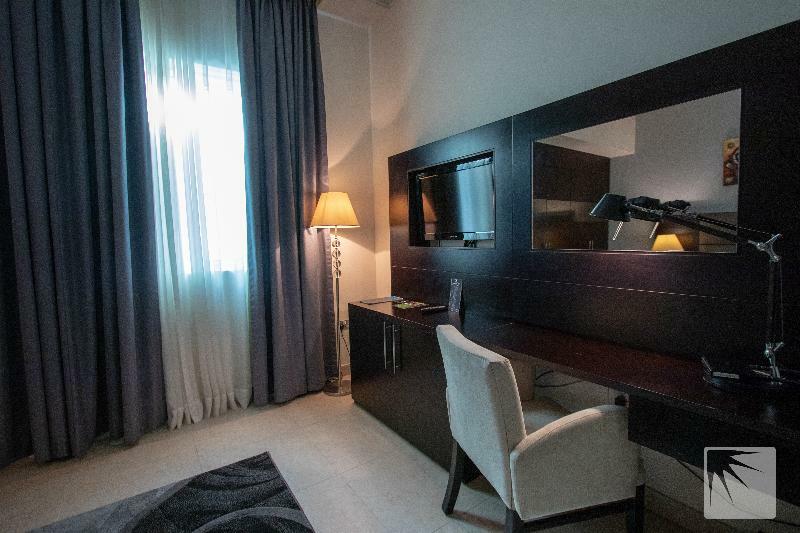 אבו דאבי Tower Hotel Apartments מראה חיצוני תמונה