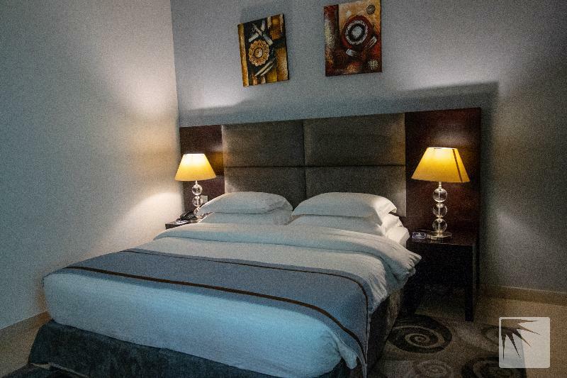 אבו דאבי Tower Hotel Apartments מראה חיצוני תמונה